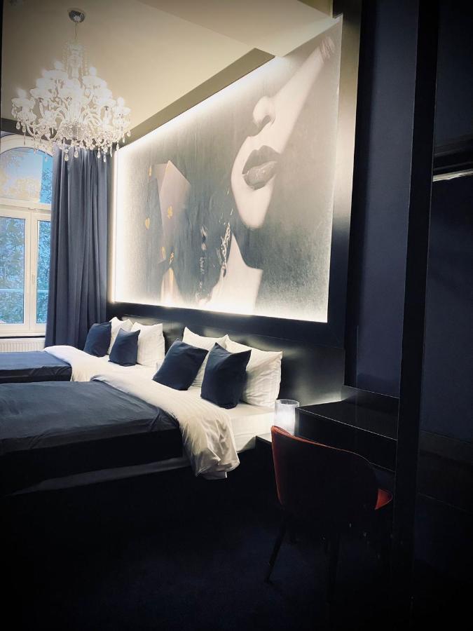 Sleephotels Casino Гамбург Номер фото