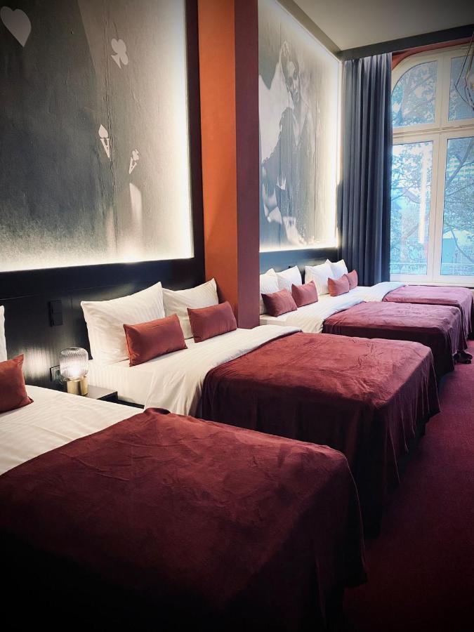 Sleephotels Casino Гамбург Номер фото